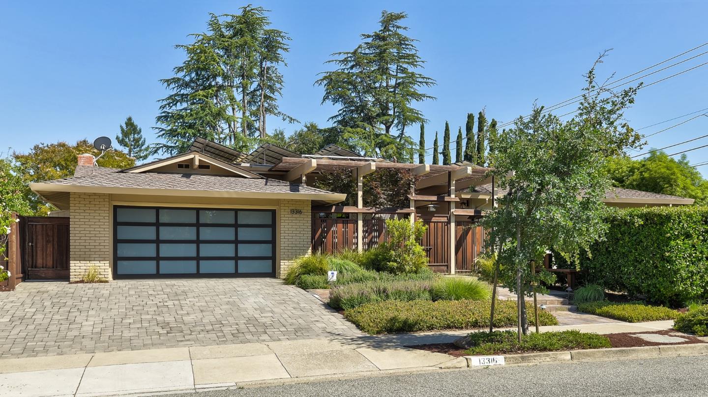 13316 Glen Brae Drive, Saratoga, CA 95070